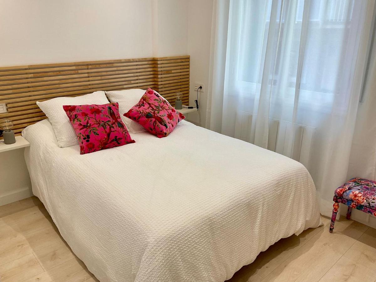 Calma Uribarri Home Bilbao Exterior photo